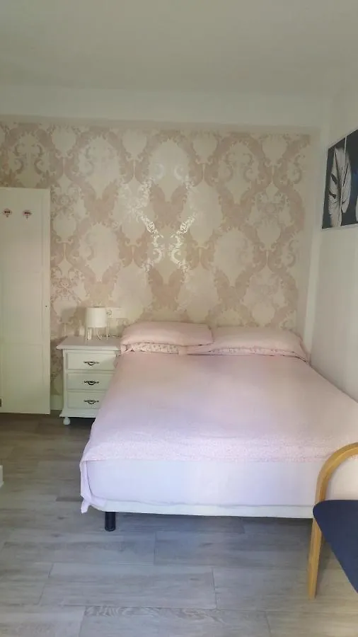 Habitacion Independiente Centrica Fuengirola Guest house